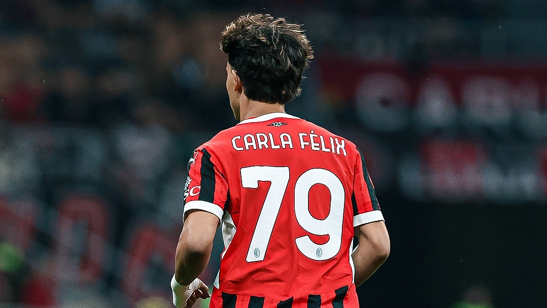 Jersey Spesial Hari Ibu AC Milan Warnai Kemenangan Laga Kontra Bologna