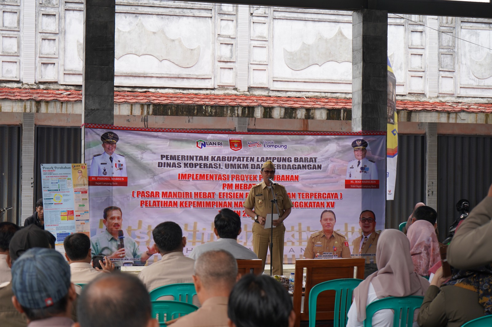 Digitalisasi Retribusi Pasar Diluncurkan di Lampung Barat