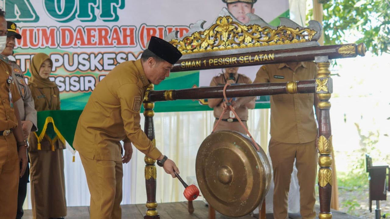 Genjot Transformasi Pelayanan Kesehatan, Bupati Pesisir Barat Kick Off BLUD Puskesmas dan RSUD