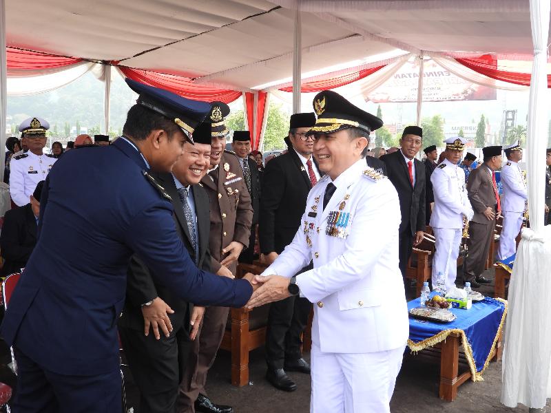 Bentuk Membangun Bangsa sebagai Wujud Meneruskan Perjuangan Para Pahlawan