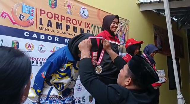 Atlet Muaythai Pesbar Sumbang Enam Medali Emas di Porprov Lampung