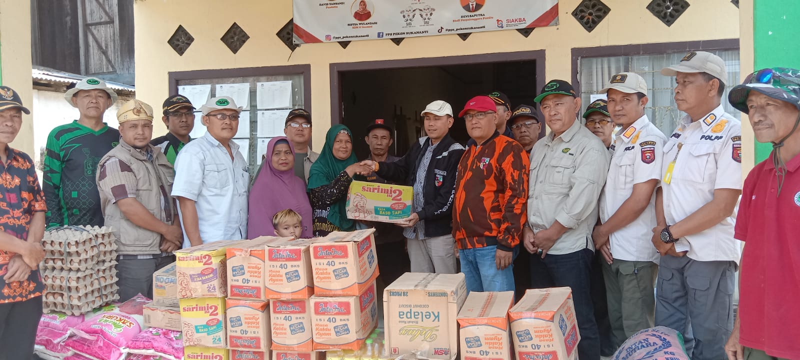 RAPI dan PP Lampung Barat Kunjungi Korban Kebakaran Rumah Pekon Sukananti dan Serahkan Bantuan 