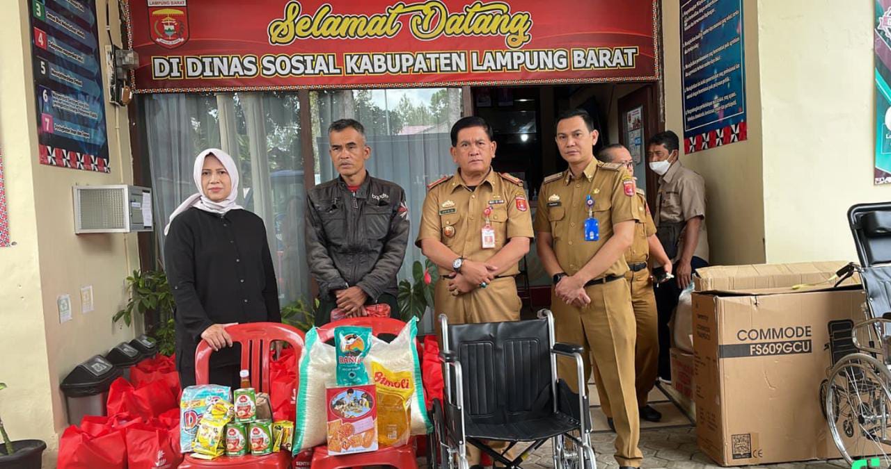 Kemensos Salurkan Bantuan Lansia, Penyandang Disabilitas Hingga Modal Usaha untuk Kelompok Rentan