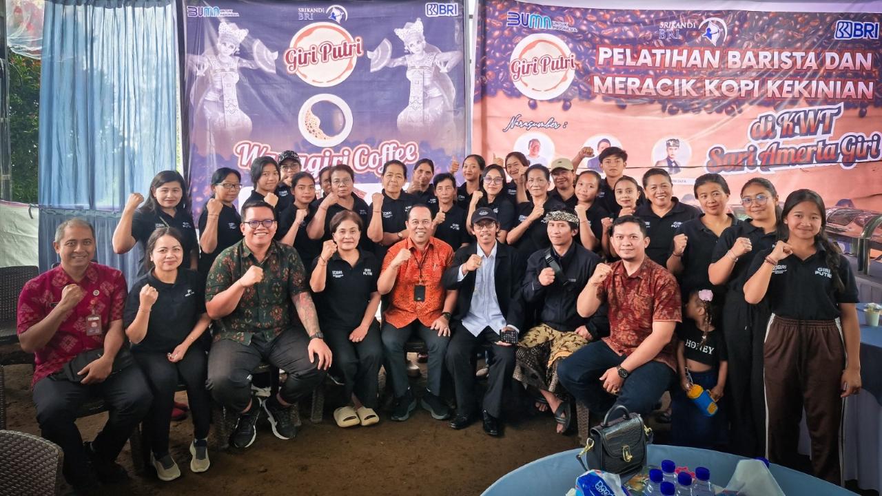 Perempuan Desa Bali Ini Bangkitkan UMKM Lewat Program Klasterkuhidupku BRI