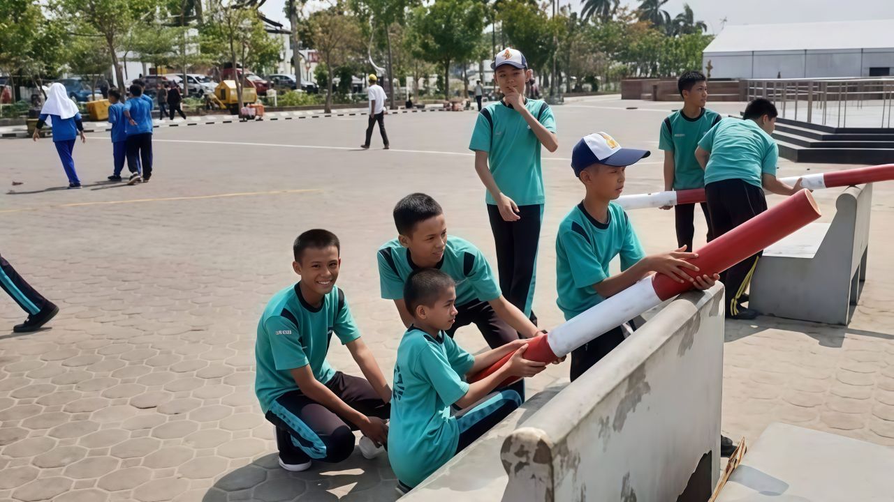 Meriam Bambu: Permainan Tradisional yang Masih Bertahan di Tengah Zaman Modern