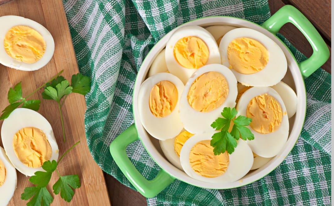 Tips Merebus Telur agar Mudah Dikupas dan Matangnya Merata