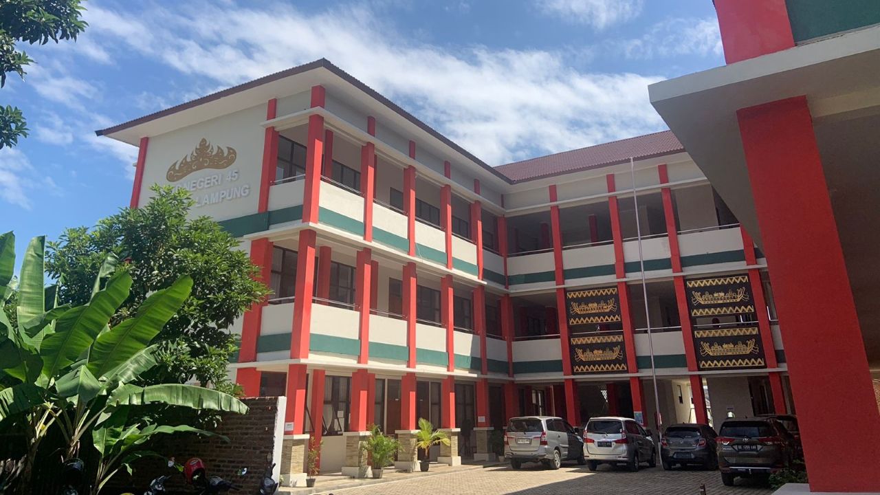 Siswa Baru Membludak, SMPN 45 Bandar Lampung Catat Peningkatan Pendaftar