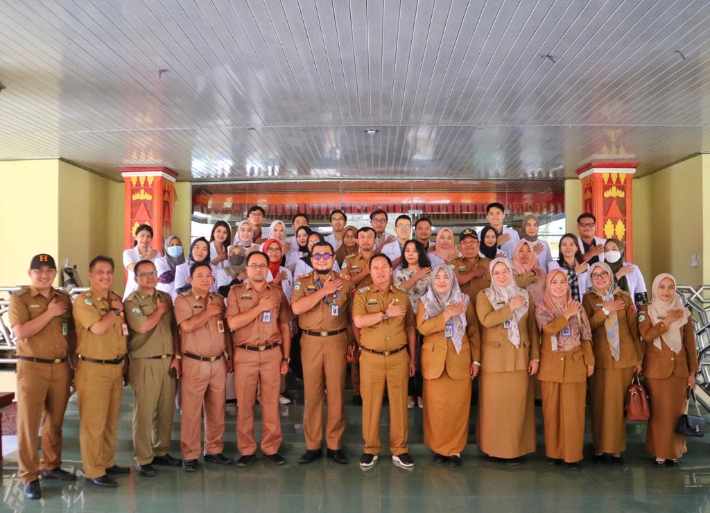 16 Dokter Umum dan 8 Dokter Gigi Mulai Bertugas di Lampung Barat