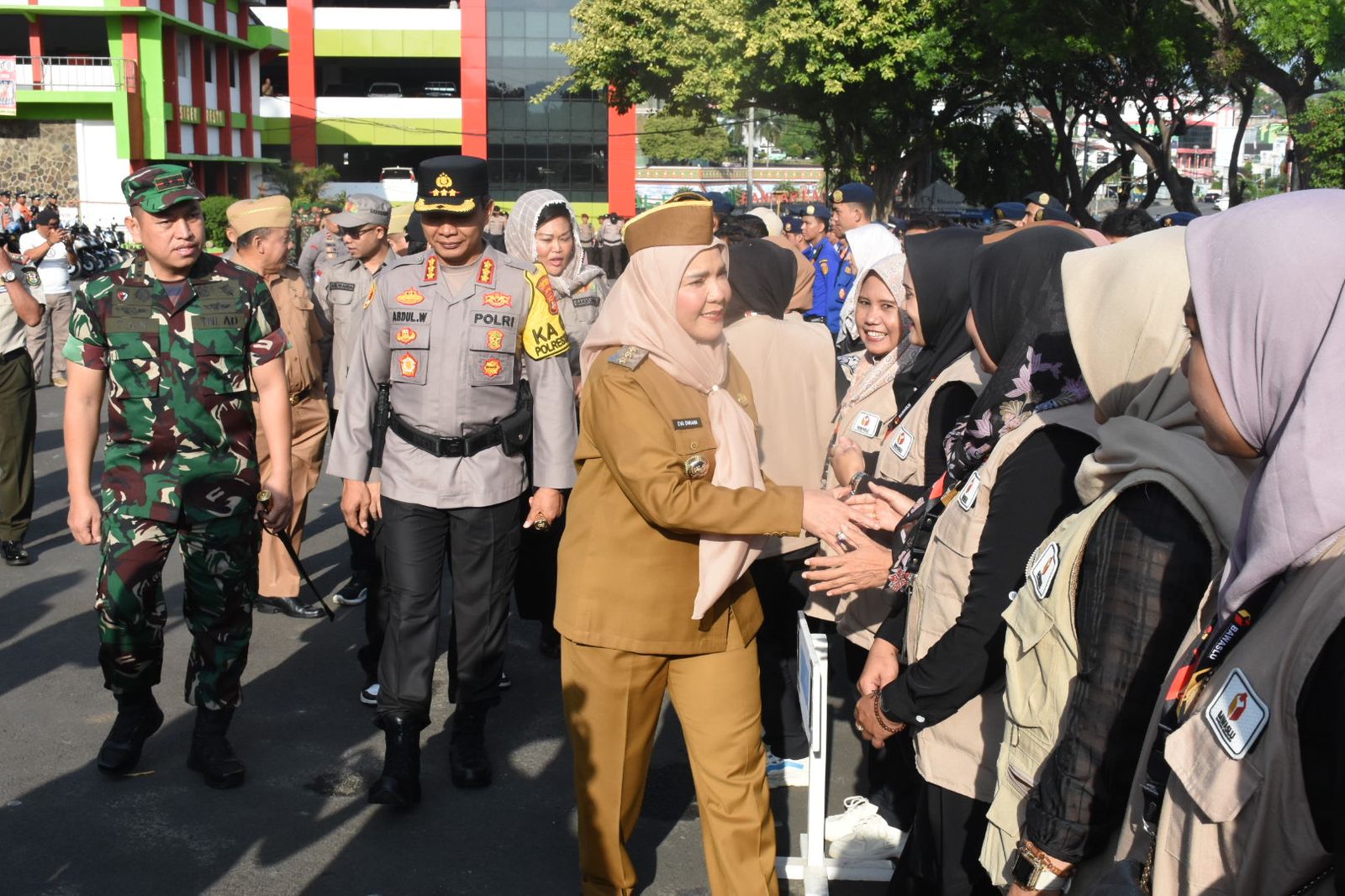 Wali Kota Bandar Lampung Pimpin Apel Gelar Pengaman Pemilu dan Penertiban Alat Peraga Kampanye