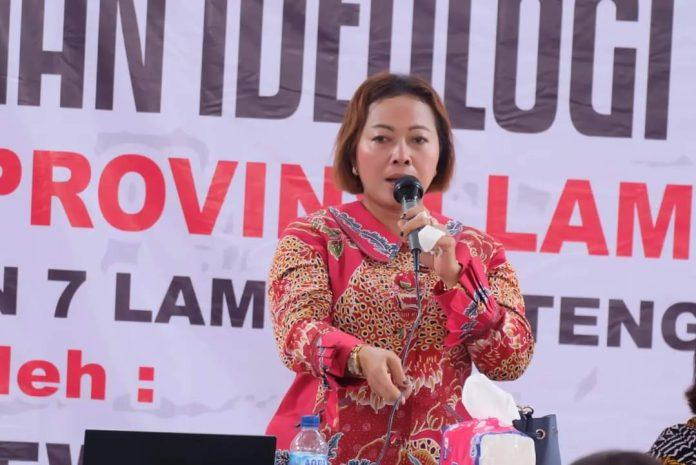 Sosialisasi di Seputih Raman, Ketut Dewi Nadi Harap Nilai Pancasila Tetap Terjaga