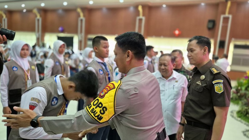 Cegah Tawuran dan Aksi Kenakalan Remaja, Polresta dan Pemkot Kukuhkan Pelajar SMP