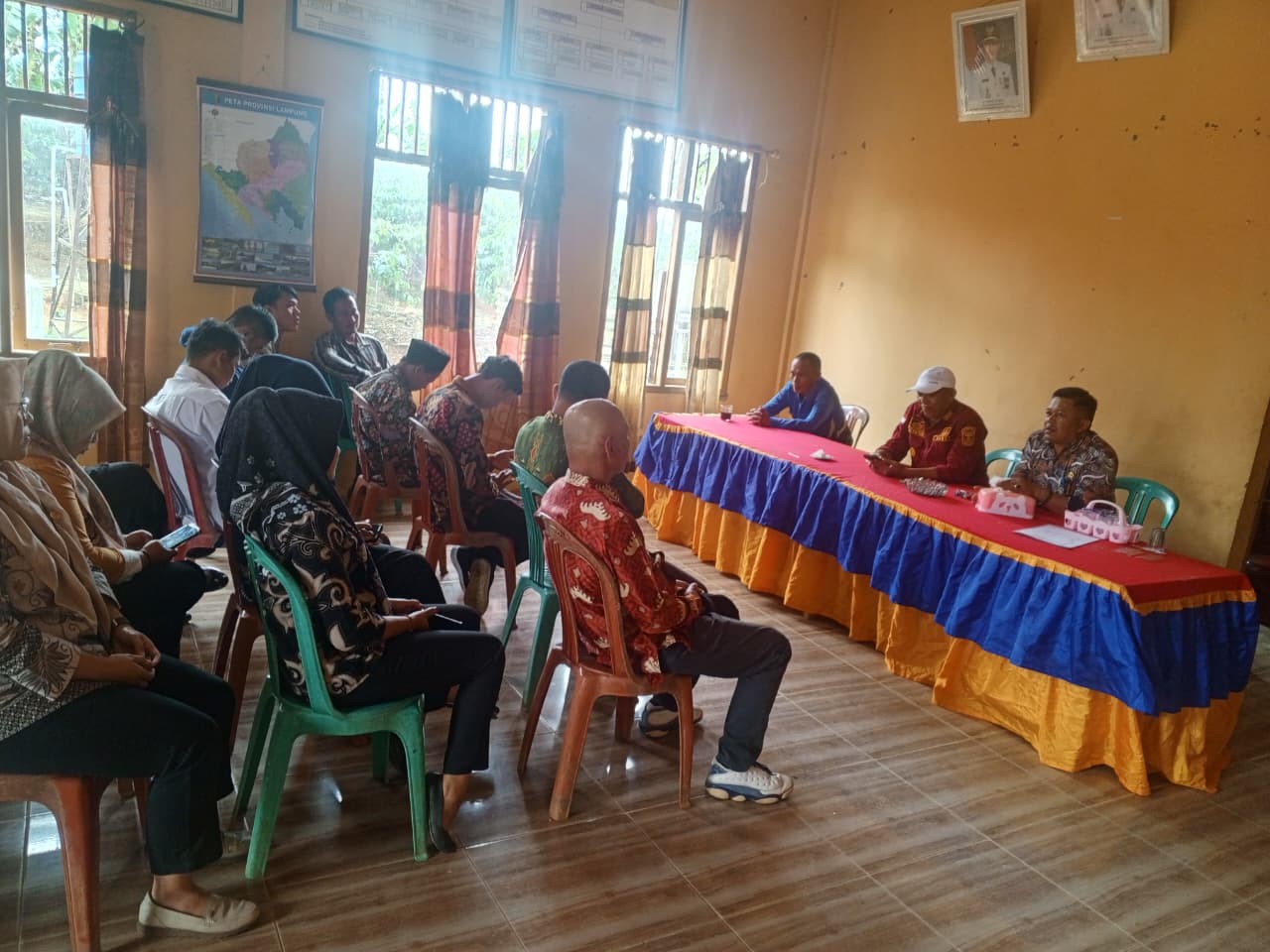 Camat Batu Ketulis Turun Lapangan Perkuat Pembinaan Pendidikan dan Aparatur Pekon