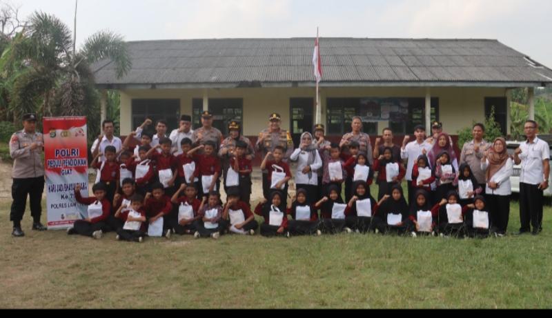 Peduli Pendidikan,Polres Lamsel Gelar Baksos di Sekolah Dasar 