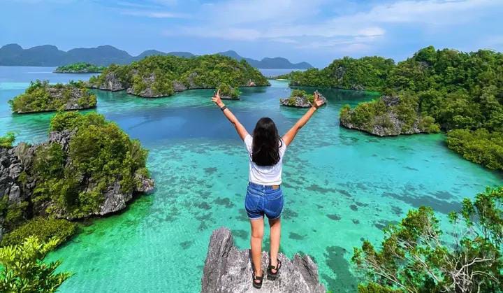 11 Pulau Eksotis yang Memikat Hati di Indonesia
