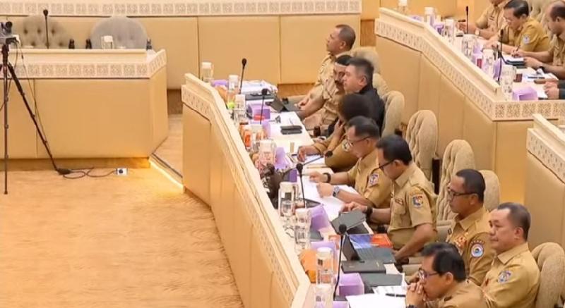 Presiden Prabowo Pilih 20 Februari Jadwal Pelantikan Kepala Daerah Serentak