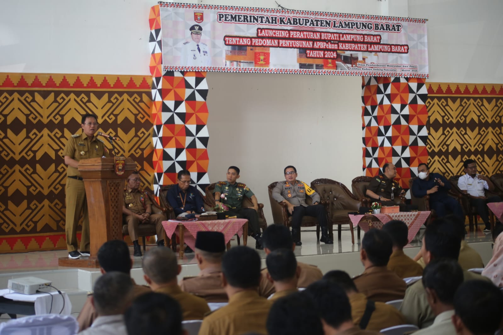 Pj Bupati Lampung Barat Launching Perbup Tentang Pedoman Penyusunan APBPekon Tahun 2024