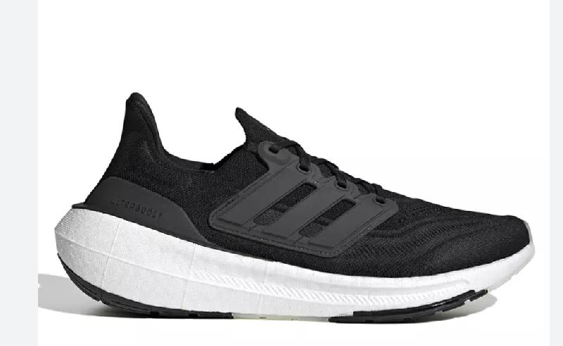 7 Rekomendasi Sepatu Lari Wanita Paling Banyak Dicari Tahun 2025