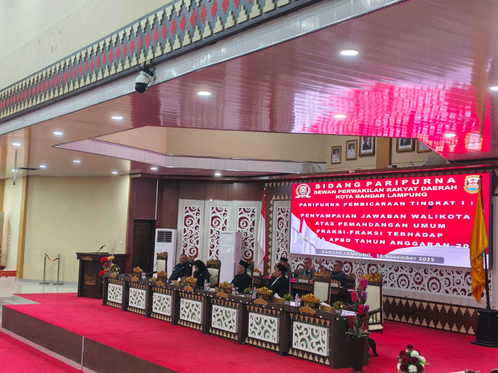 Paripurna DPRD Bandar Lampung, Wali Kota Tanggapi Pandangan Fraksi terhadap Raperda APBD 2026