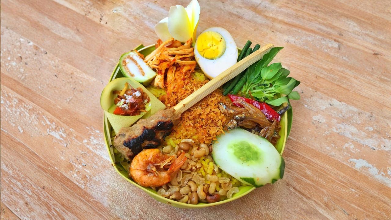 Nasi Yasa, Kuliner Sakral Bali dengan Filosofi Mendalam