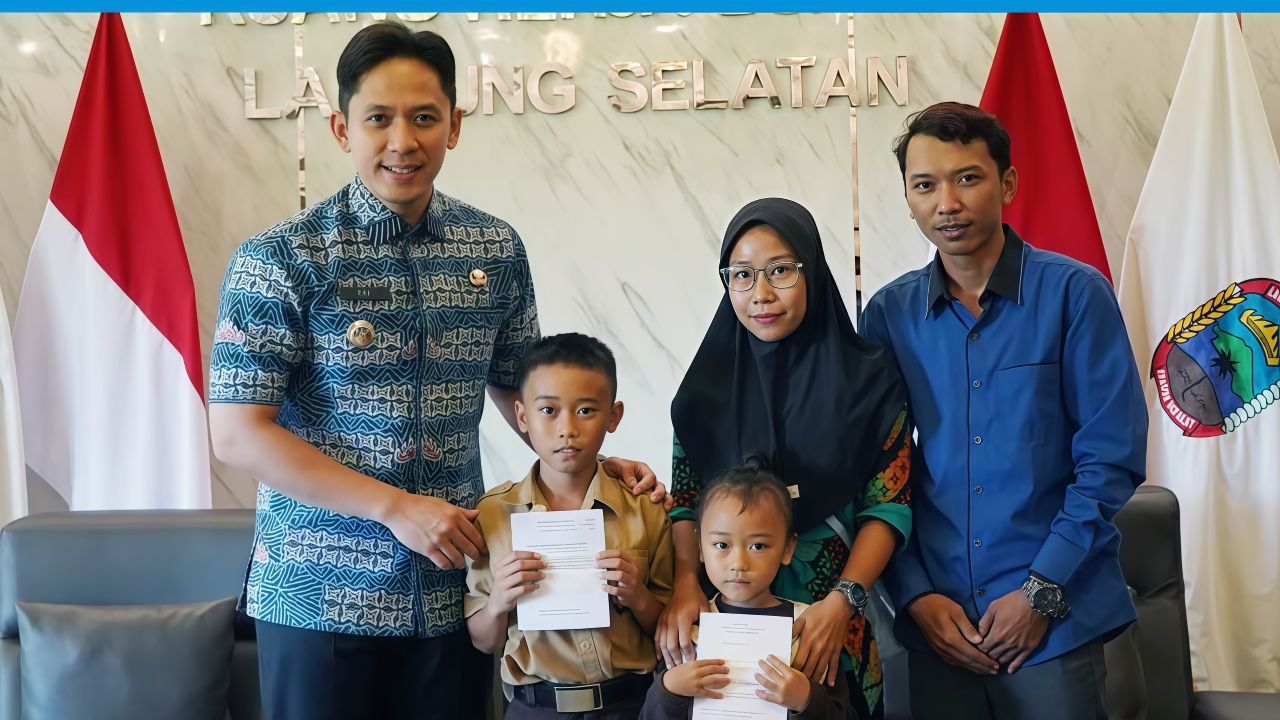 Aksi Heroik Raihan Diganjar Beasiswa Penuh dari Bupati Lampung Selatan