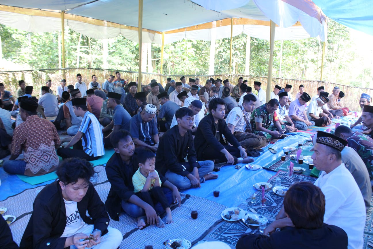 Ngumbai Atakh: Warisan Doa dan Kebersamaan dari Pesisir Barat Lampung