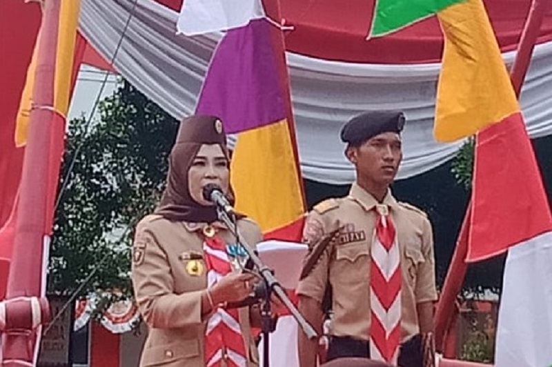 Winarni Pimpin Apel Besar Hari Pramuka Ke-61 di Jatiagung 