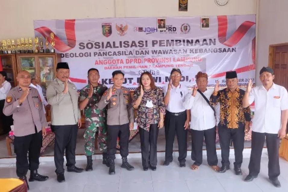 Ni Ketut Dewi Nadi Imbau Masyarakat Lamteng Bijak Menggunakan Media Sosial
