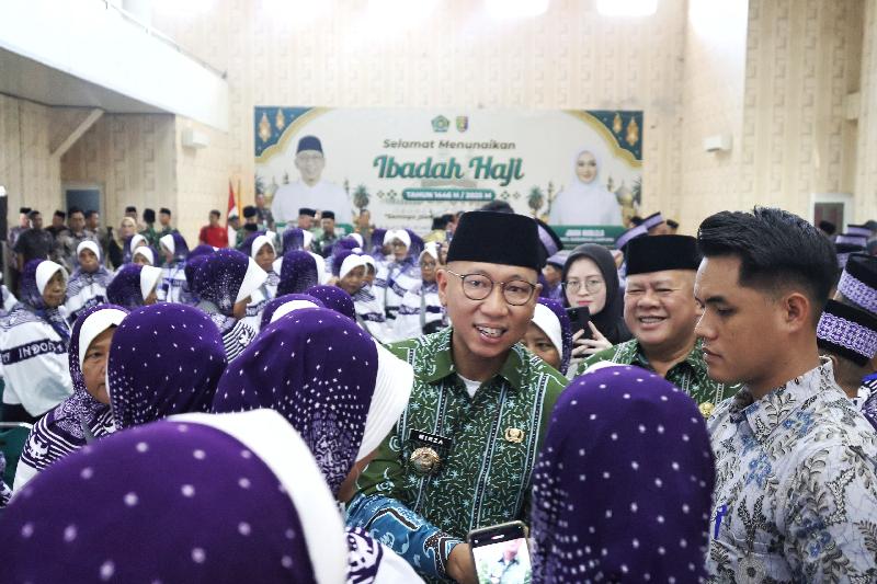 Sebanyak 393 Jemaah Calon Haji Kloter Pertama di Lepas Gubernur Lampung