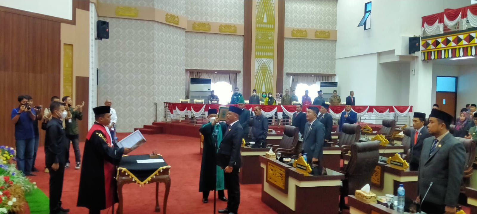 Yurizal Resmi Gantikan Rizky Raya Saputra Sebagai Wakil Ketua DPRD Pringsewu