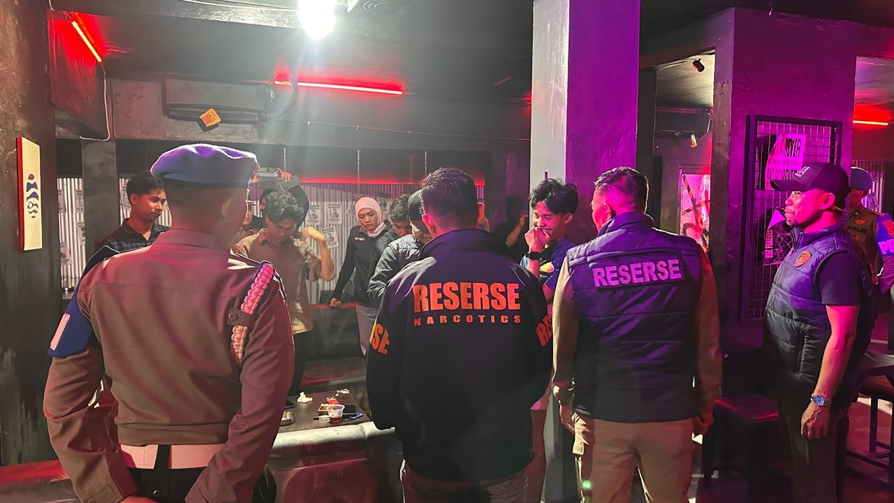 Razia Hiburan Malam di Bandar Lampung, 4 Orang Positif Narkoba