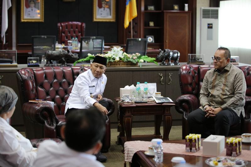 Gubernur Mirza Sambut Investor Malaysia, Fokus Pengolahan Sampah dan Limbah Pertanian