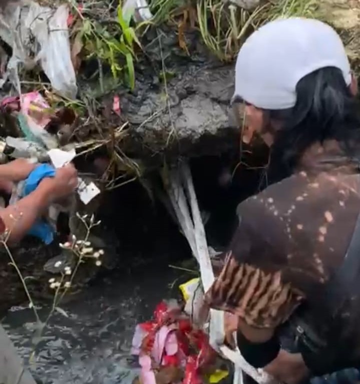 Siring Penuh Sampah, Pasar Talang Padang Kerap Kebanjiran