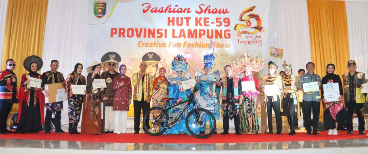 Meriahkan Rangkaian HUT, Pemprov Gelar Lomba Fashion Show Antar Perangkat Daerah