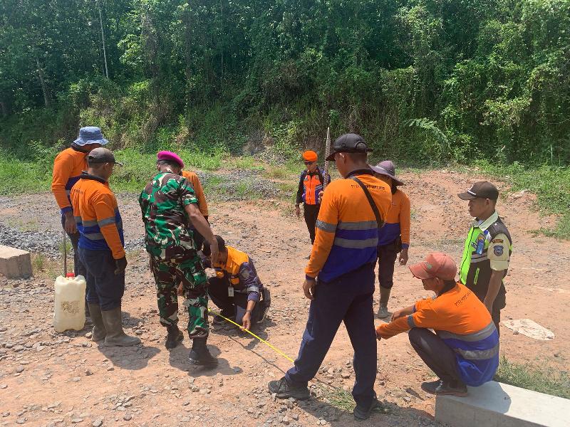 Divre IV Tanjung Karang Imbau Masyarakat Tidak Membuka Kembali Perlintasan Liar yang Sudah Ditutup