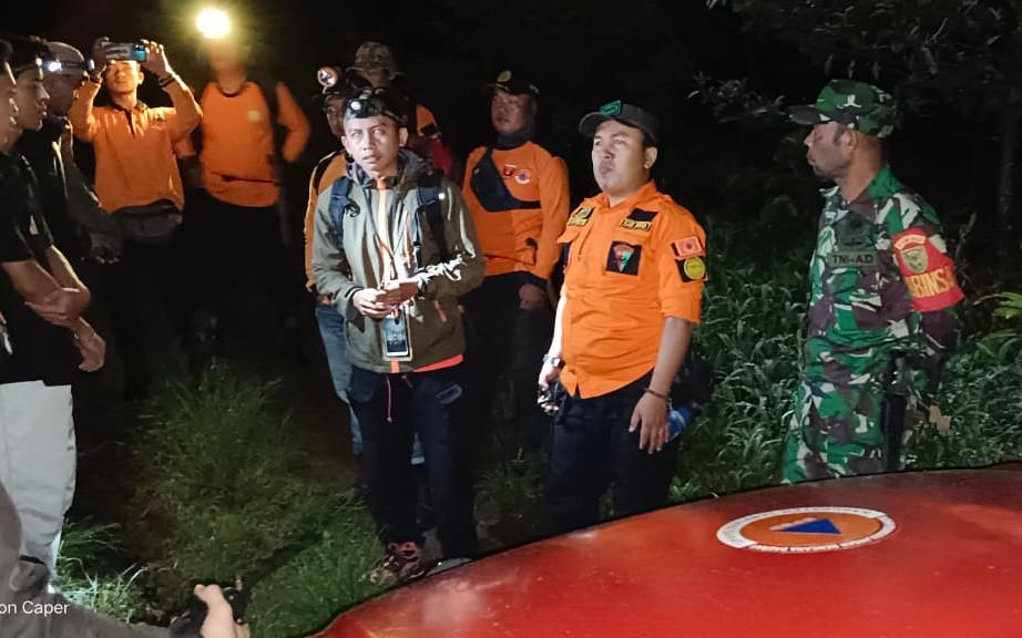 BPBD Kerahkan Satu Regu Tim SAR Evakuasi Pendaki Gunung Seminung Tersambar Petir