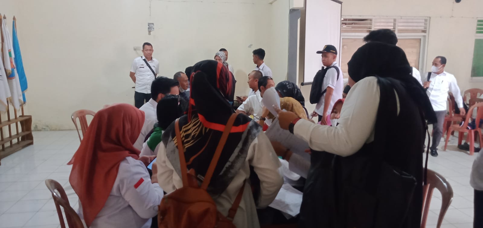 Desa di Jatiagung dan Natar Lakukan Evaluasi R-APBDes Perubahan