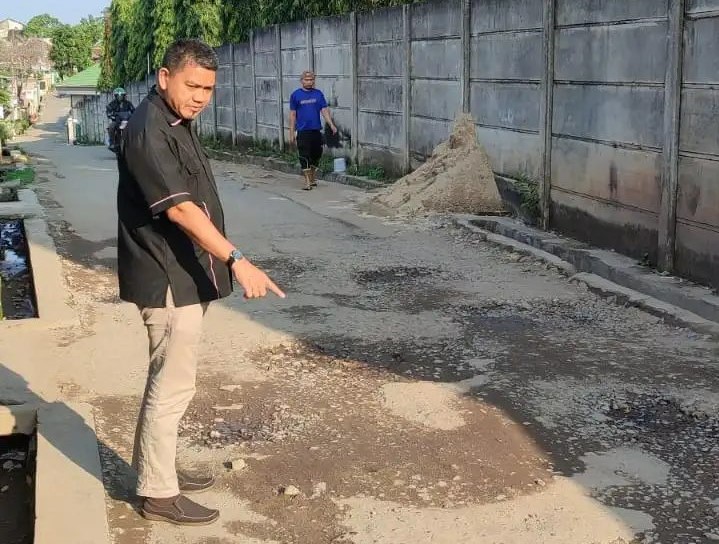 Serap Aspirasi Masyarakat, Aep Temukan Tujuh Jalan Rusak