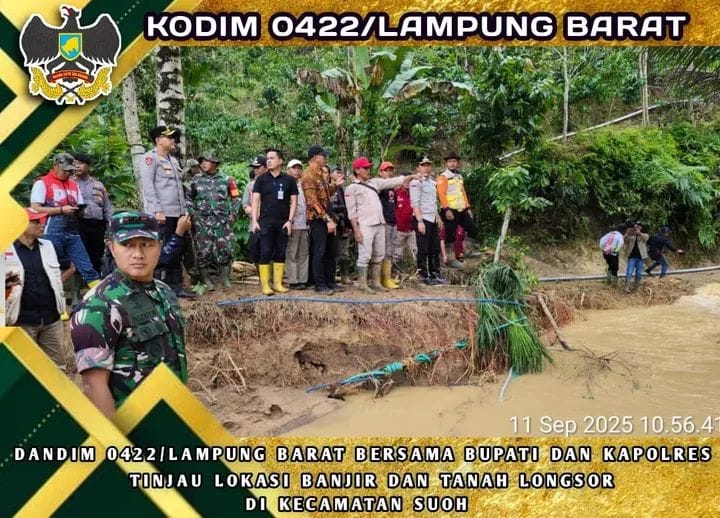 Dandim 0422 Bersama Bupati dan Kapolres Lampung Barat Tinjau Lokasi Banjir dan Longsor di Suoh