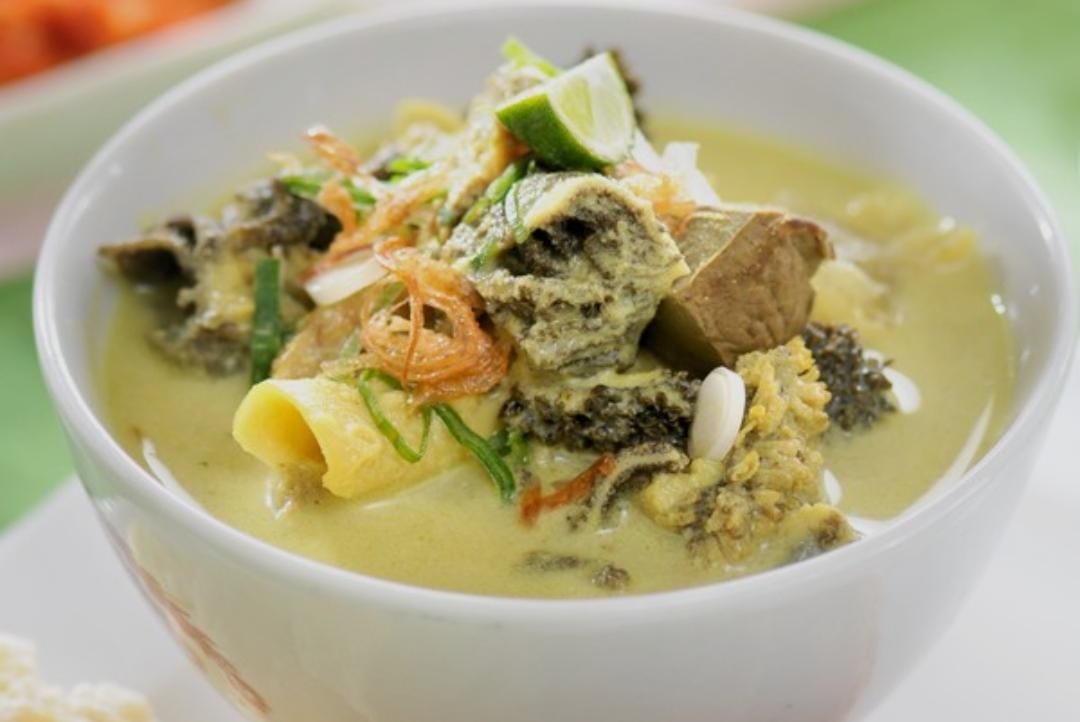 Soto Usus: Cita Rasa Gurih dari Jeroan yang Kaya Tradisi