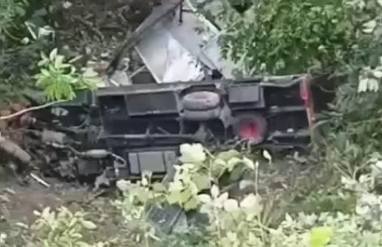 Lakalantas Libatkan Rantis Brimob di Jalinbar Lampung–Bengkulu