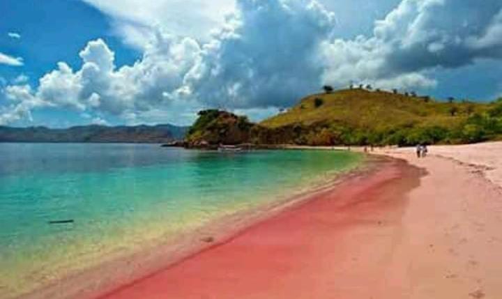 Gawu Soyo: Pesona Pasir Merah yang Langka di Ujung Nias