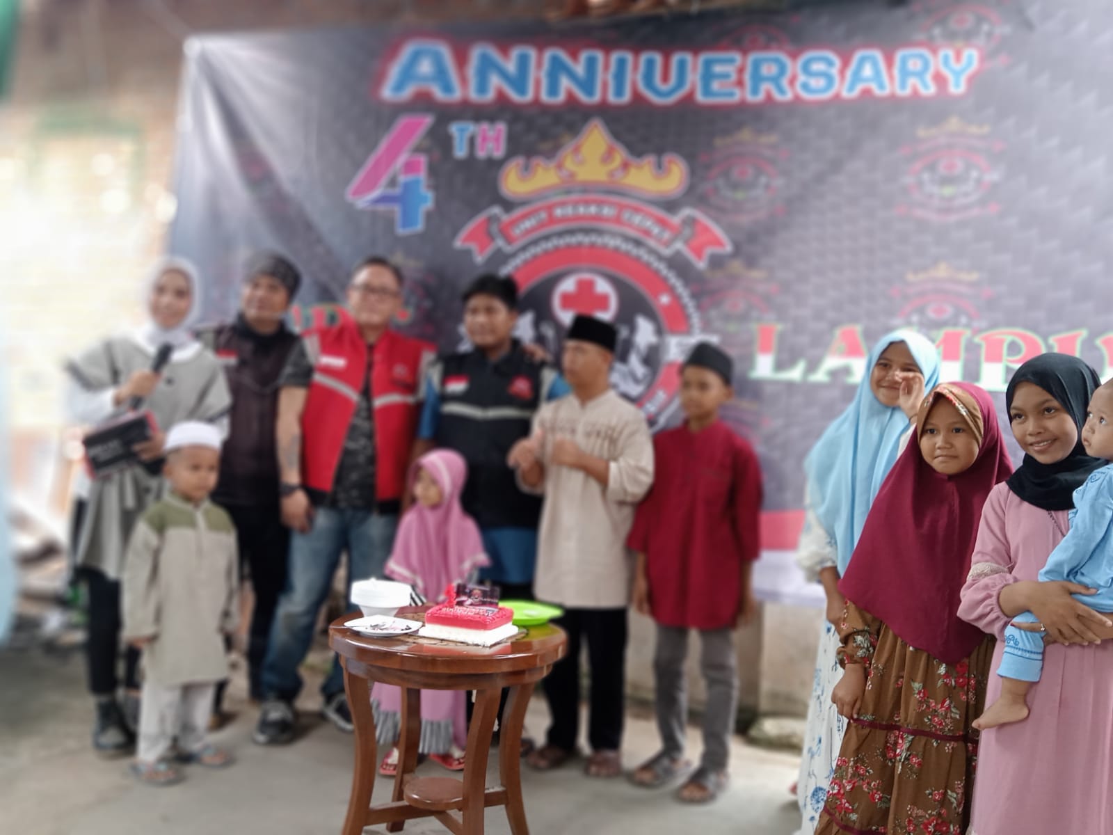 Rayakan Hari Jadi ke-4, URC Lampung Bagikan Bantuan untuk Anak Yatim