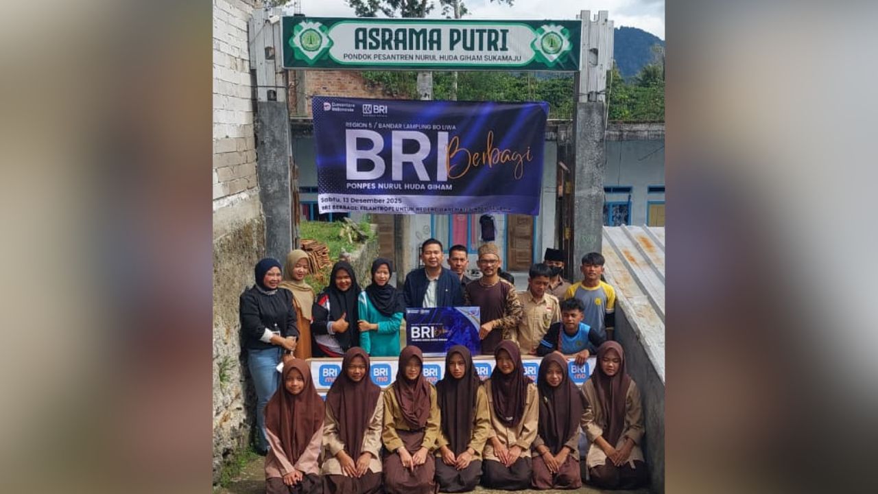 BRI BO Liwa Berbagi Sembako ke Ponpes Nurul Huda, Wujud Kepedulian di HUT ke-130 BRI