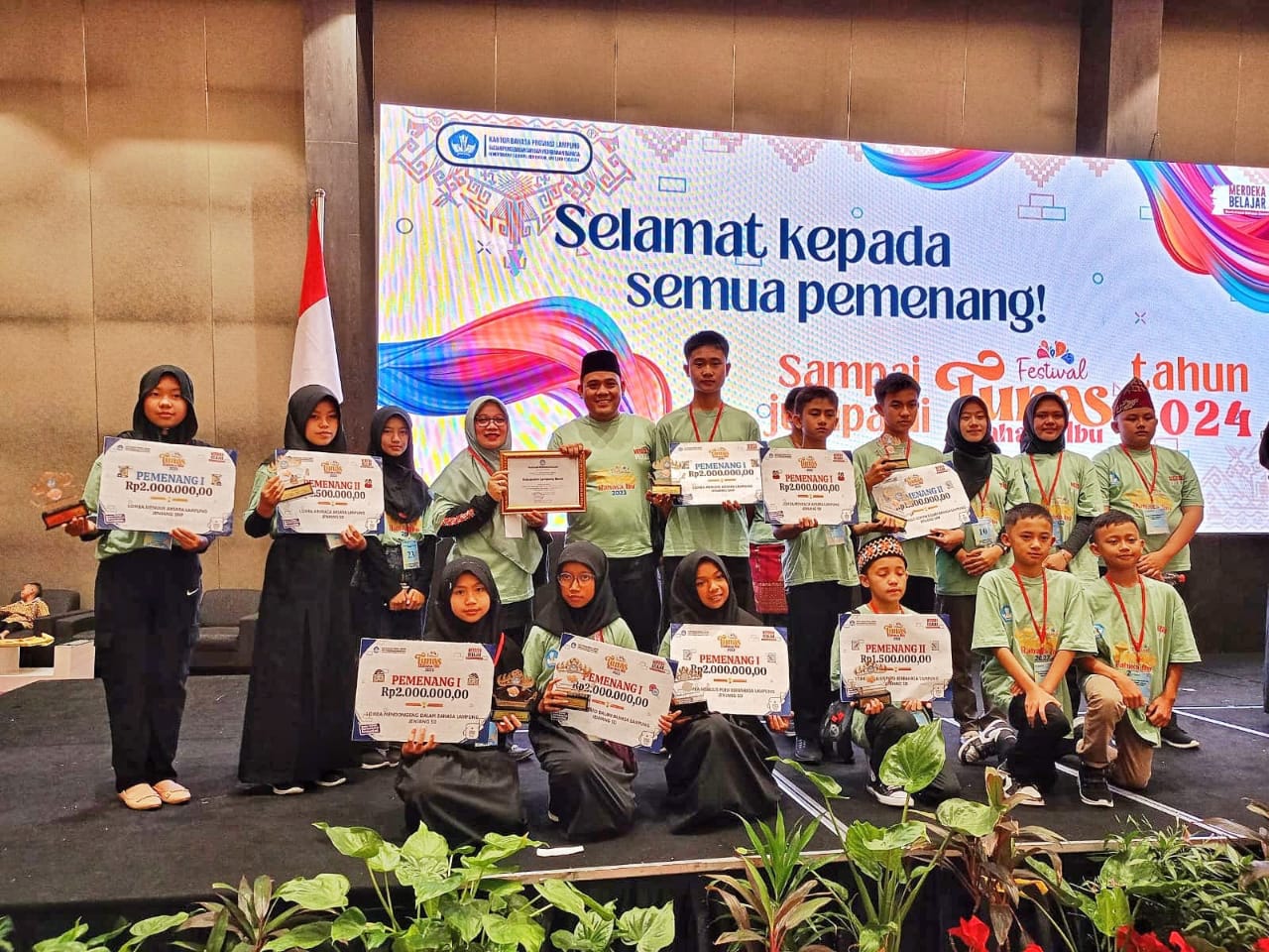 Lampung Barat Raih Juara Umum Festival Tunas Bahasa Ibu Tingkat Provinsi Lampung