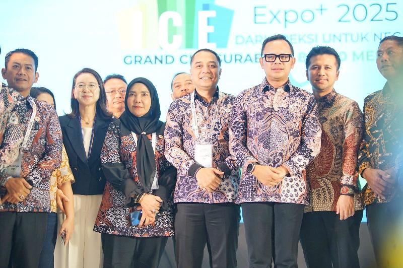 Wali Kota Bandar Lampung Hadiri Munas VII APEKSI 2025 di Surabaya