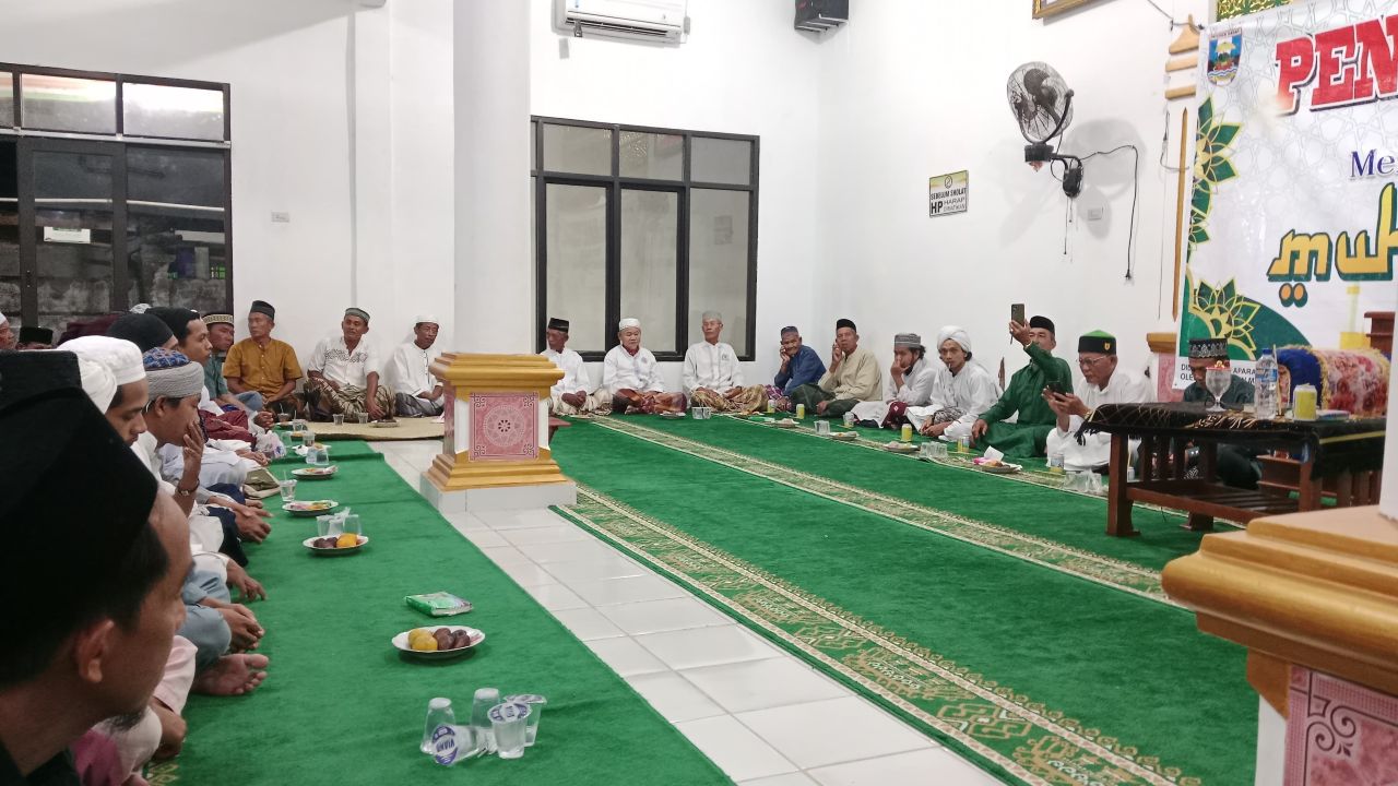 Peringatan Maulid Nabi Muhammad SAW di Marang Berlangsung Khidmat