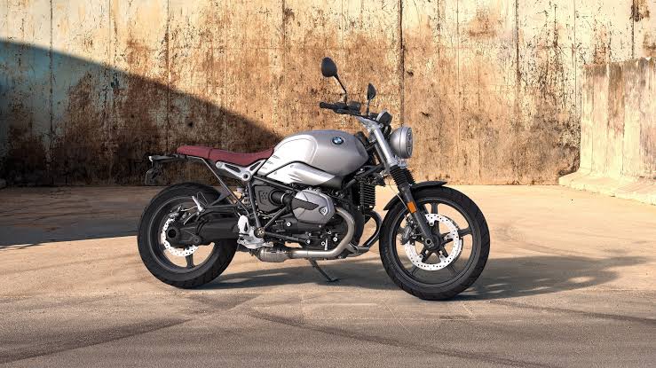 BMW R NineT Scrambler: Motor Retro dengan Sentuhan Modern yang Menggoda