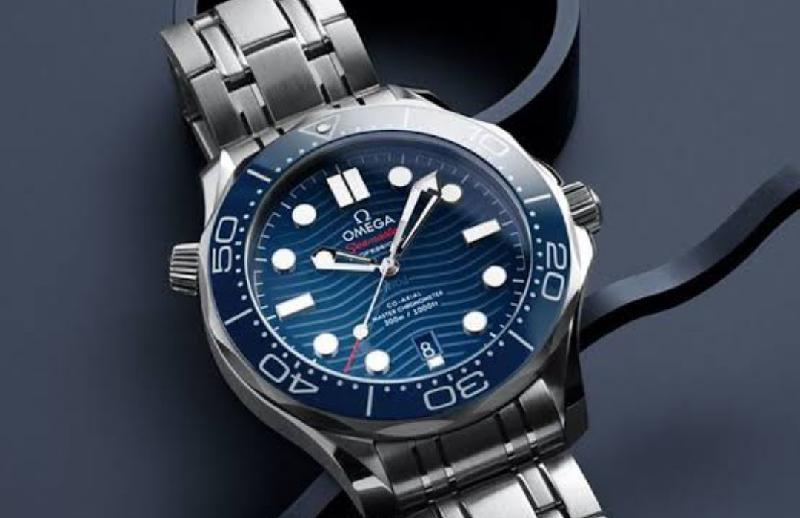 Jam Tangan Omega Elegan yang Wajib Anda Miliki Tahun Ini