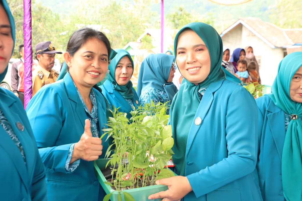 Partinia Minta Seluruh Kader TP-PKK Sukseskan Program dengan Maksimal