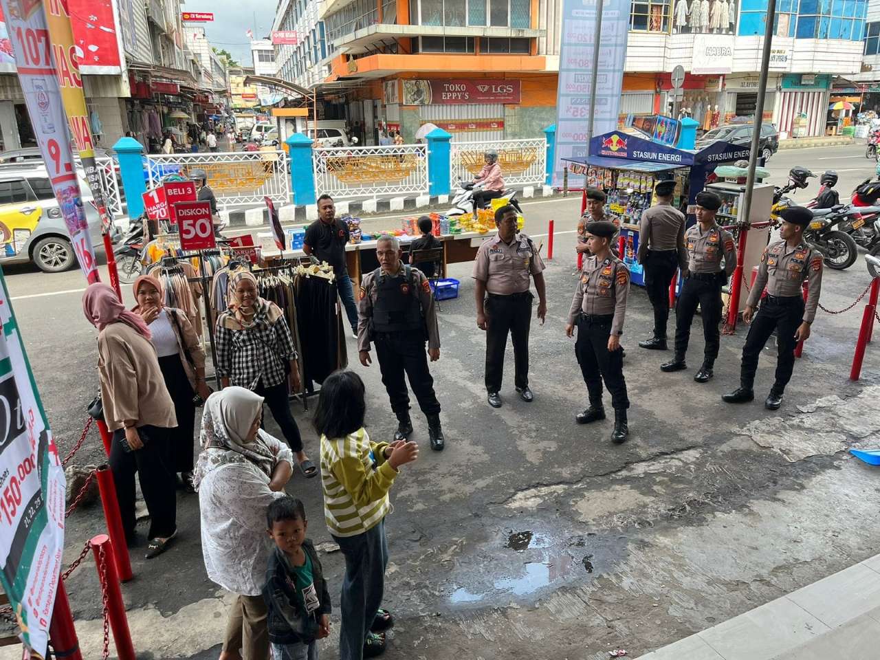 Polda Lampung Perketat Keamanan di Mall Bandar Lampung Menjelang Nataru